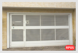Real Portões Automáticos - Diadema - RP05 – Portão Basculante em Aço Tubular Galvanizado com Chapa Cartolão